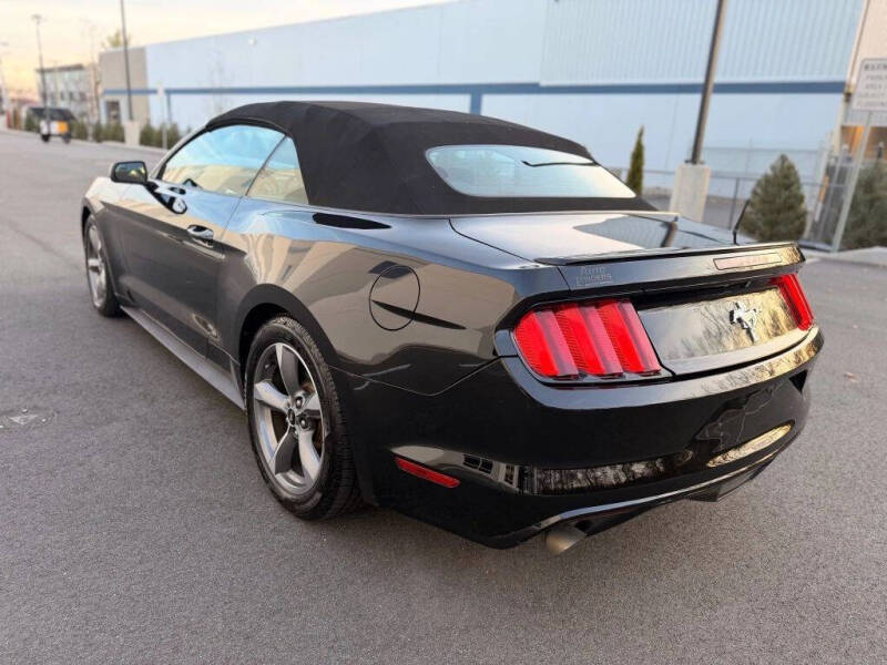 2016 Ford Mustang V6