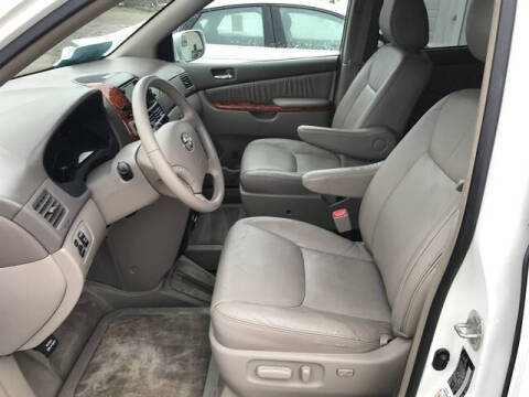 2009 Toyota Sienna XLE