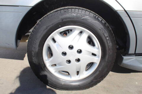 2002 Toyota Sienna LE