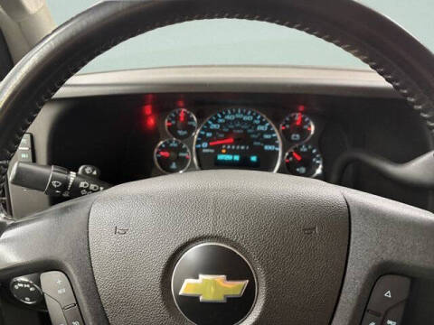 2021 Chevrolet Express 2500