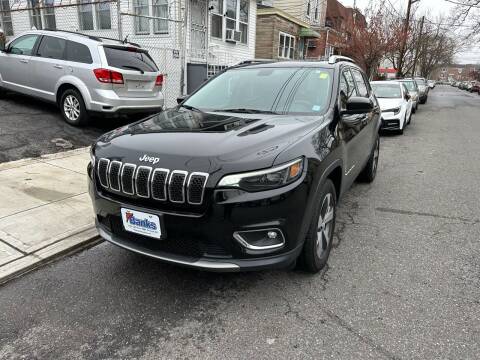 2019 Jeep Cherokee for sale at Cypress Motors of Ridgewood in Ridgewood NY