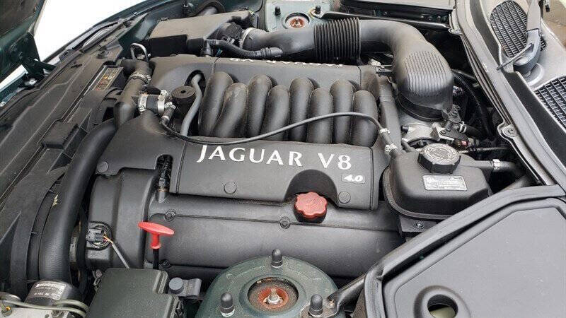 2000 Jaguar XK-Series 15