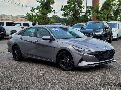 2021 Hyundai Elantra for sale at Dean Mitchell Auto Mall in Mobile AL