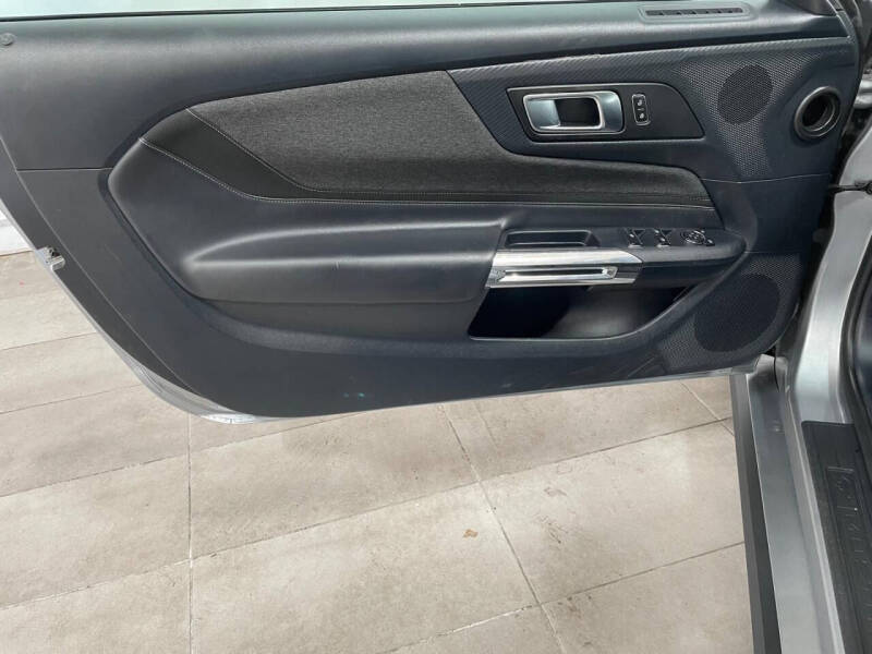 2024 Ford Mustang EcoBoost