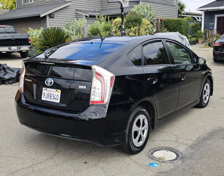 2012 Toyota Prius Three