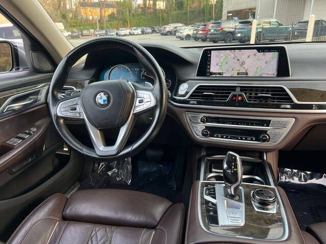 2017 BMW 7 Series 740i xDrive