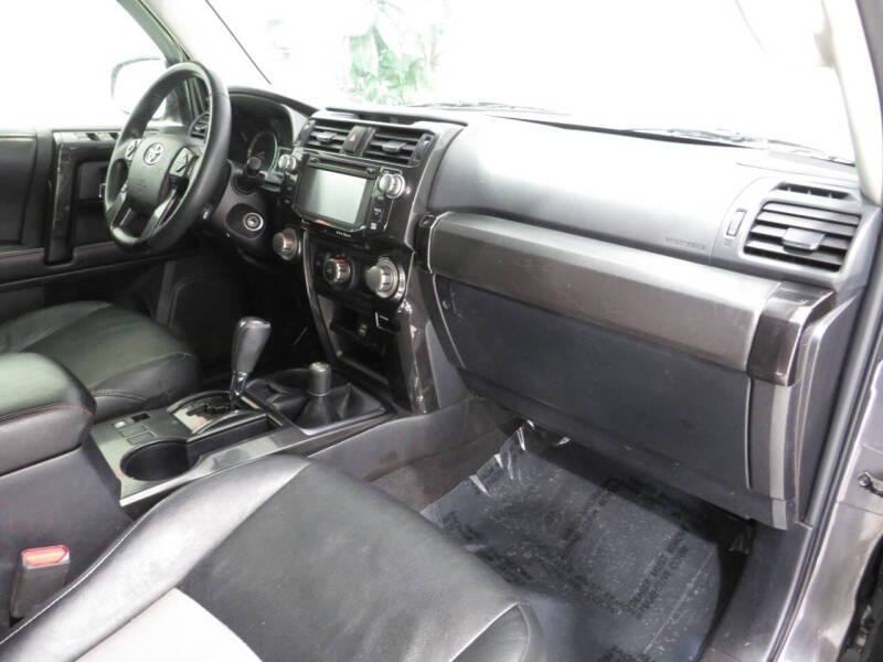 2016 Toyota 4Runner SR5 Premium