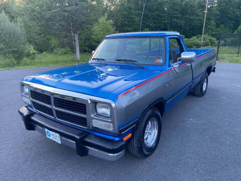 1992 Dodge RAM 150 LE