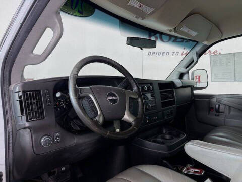 2017 GMC Savana 2500