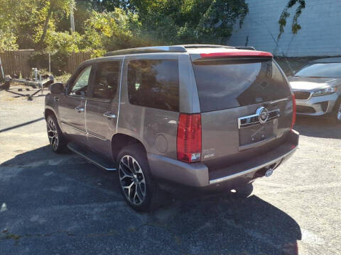 2011 Cadillac Escalade