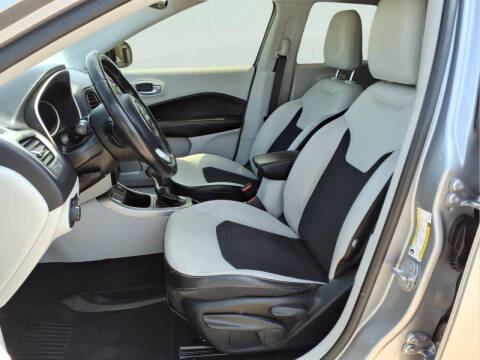 2018 Jeep Compass Sun and Wheel Edition