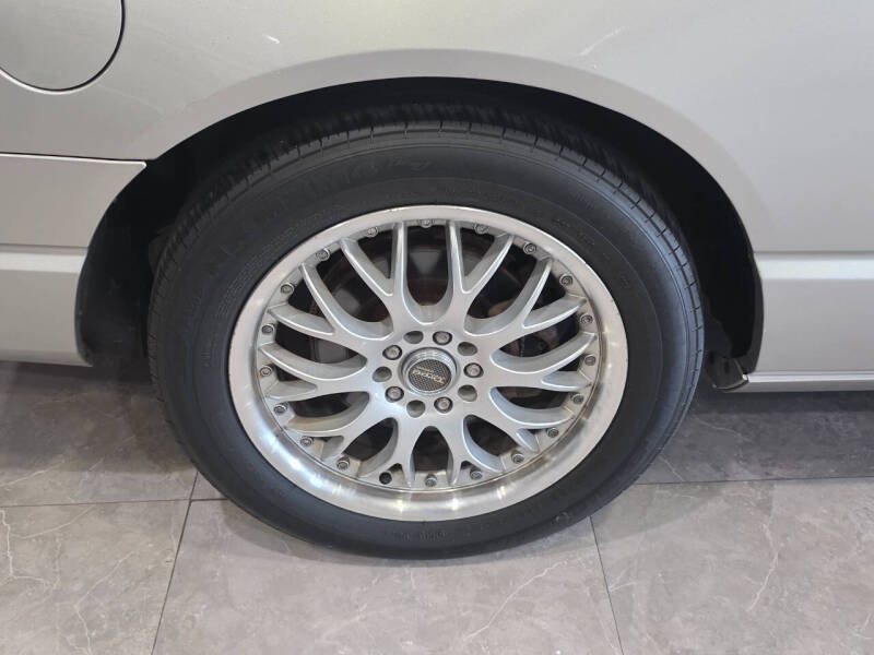 2004 Ford Thunderbird Deluxe