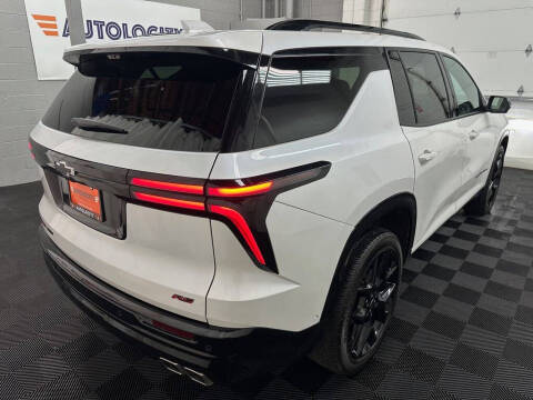 2025 Chevrolet Traverse RS