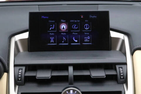 2017 Lexus NX 200t
