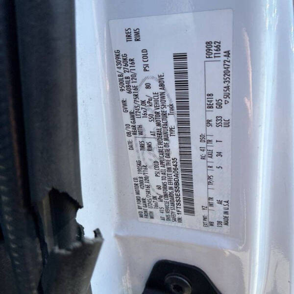 2011 Ford E-Series E-350 SD