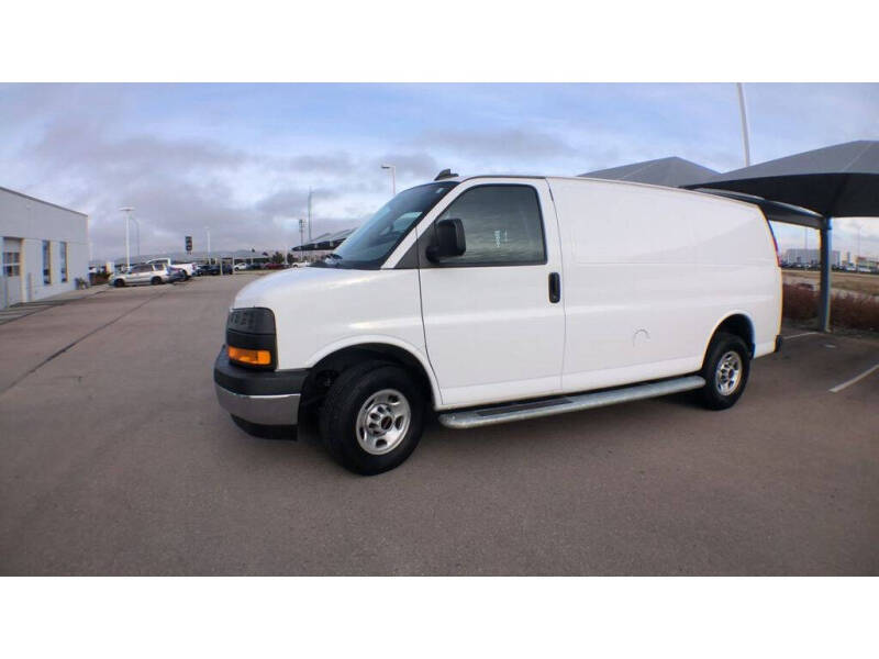 2024 GMC Savana 2500