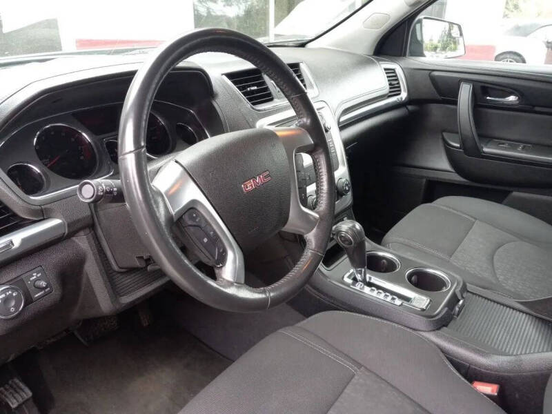 2013 GMC Acadia SLE-2