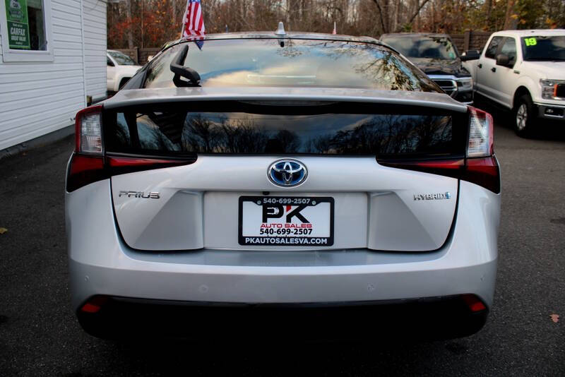 2020 Toyota Prius LE