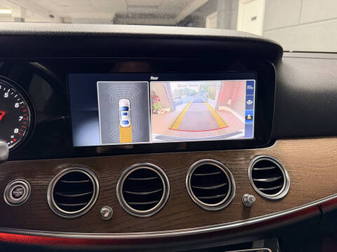 2017 Mercedes-Benz E-Class E 300 4MATIC