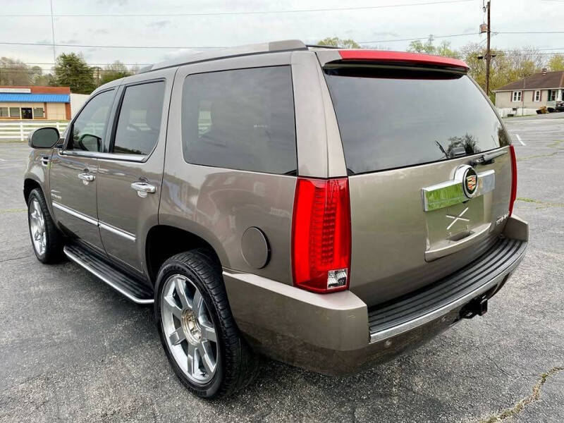 2013 Cadillac Escalade Luxury