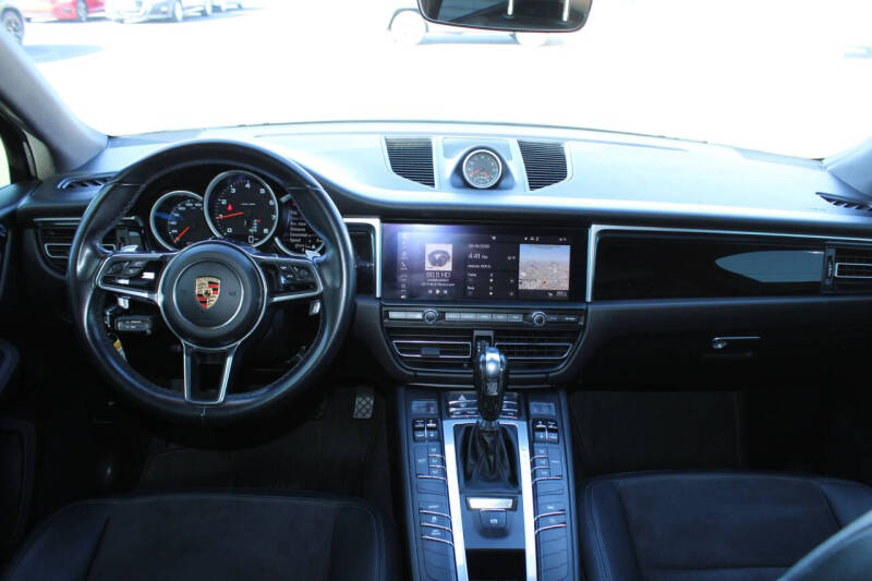 2019 Porsche Macan