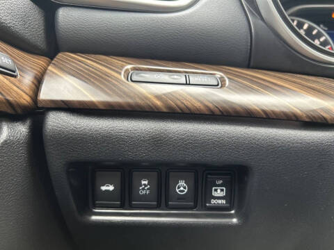 2017 Nissan Maxima Platinum