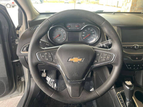 2018 Chevrolet Cruze LT Auto