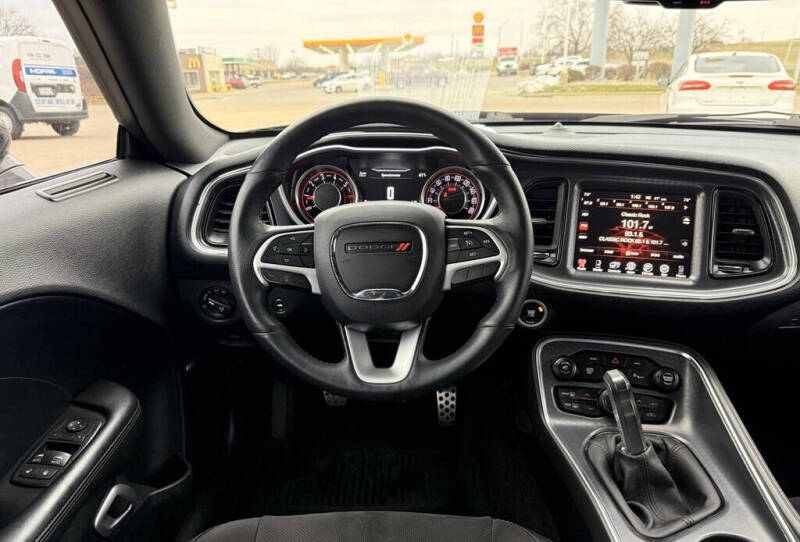 2016 Dodge Challenger R/T Scat Pack