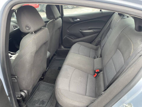 2018 Chevrolet Cruze LS Auto