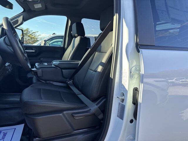 2026 Chevrolet Silverado 3500HD CC Work Truck