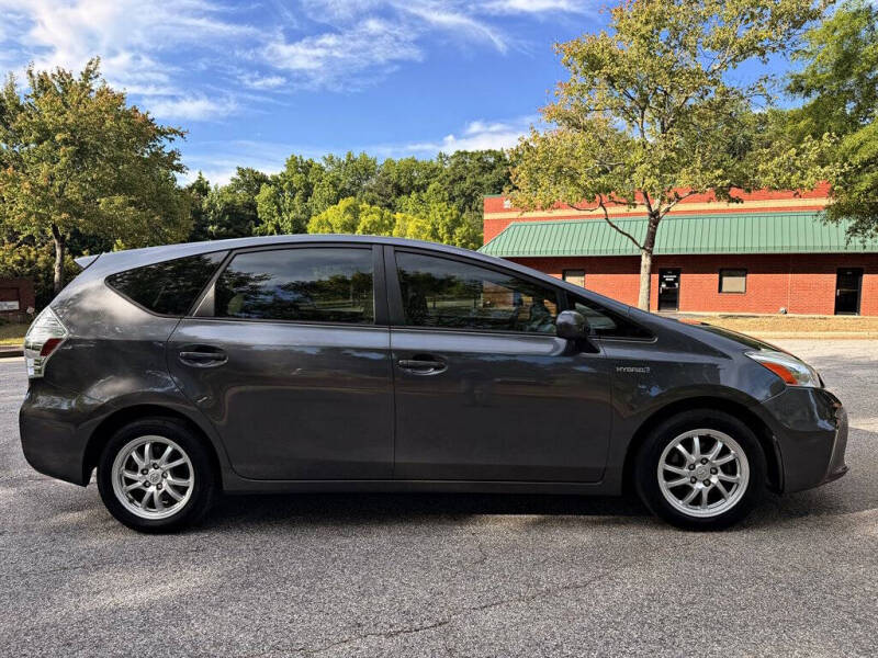 2014 Toyota Prius v