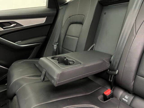 2024 Jaguar F-PACE P250 R-Dynamic S