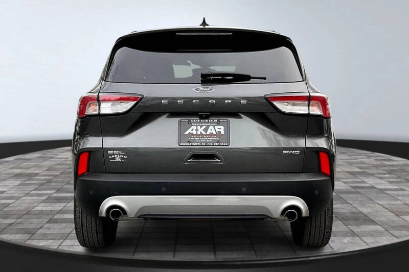 2020 Ford Escape SEL