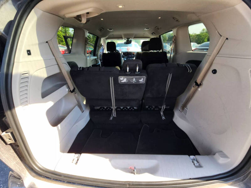 2021 Chrysler Pacifica Touring