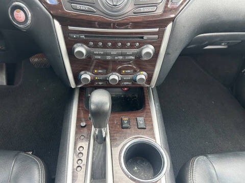 2013 Nissan Pathfinder SL