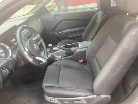 2014 Ford Mustang V6