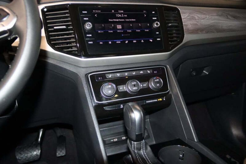 2022 Volkswagen Atlas Cross Sport V6 SE 4Motion