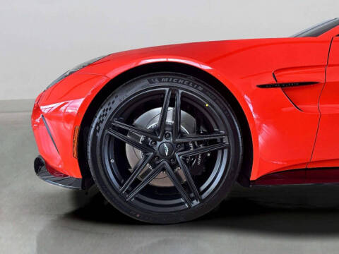 2025 Aston Martin Vantage