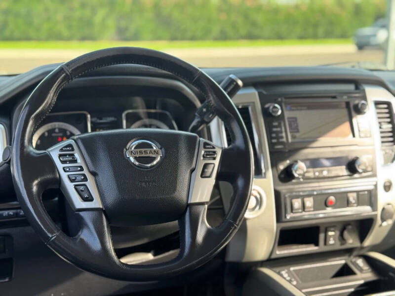 2018 Nissan Titan
