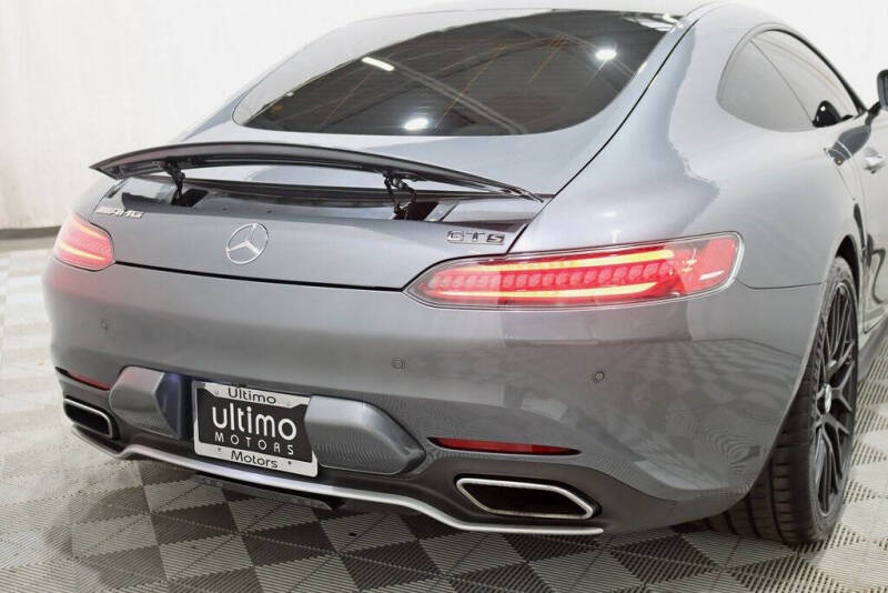 2016 Mercedes-Benz AMG GT S