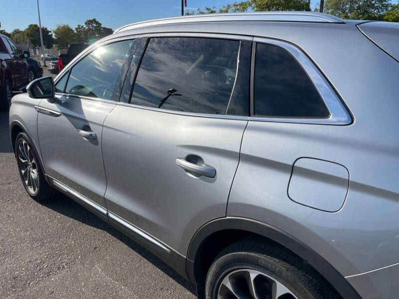 2022 Lincoln Nautilus Reserve