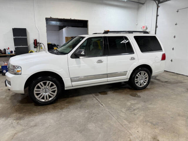 2013 Lincoln Navigator for sale at Vehicle Brothers LLC in Broadview Heights, OH