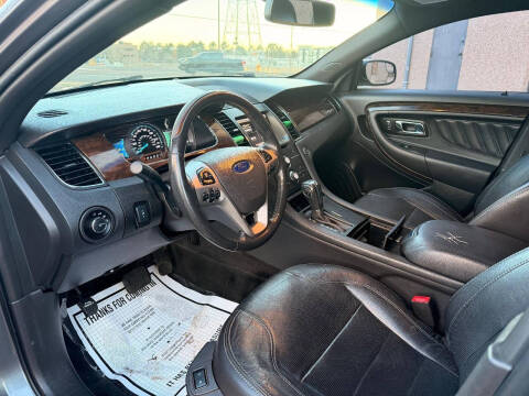 2014 Ford Taurus Limited