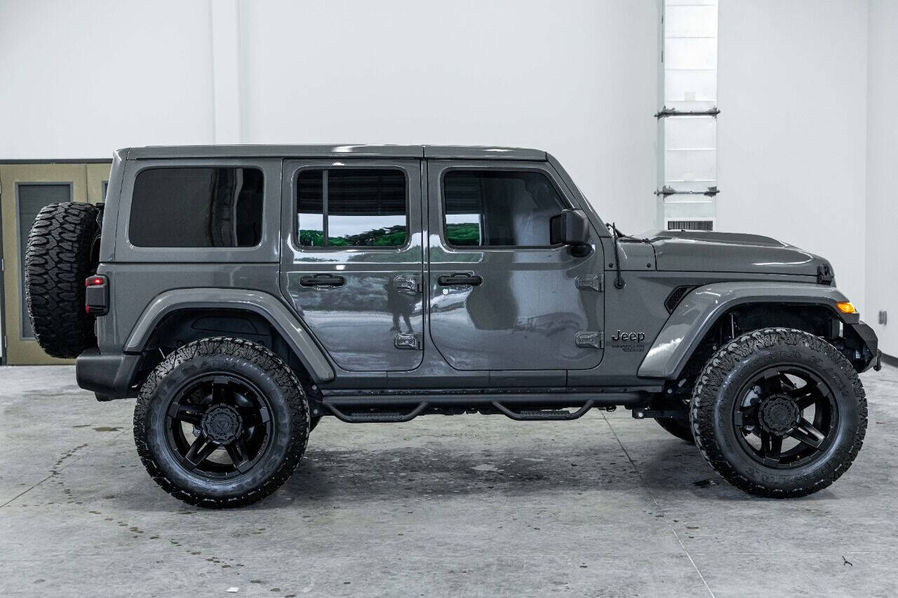 2020 JEEP Wrangler SUV / Crossover - $47,999