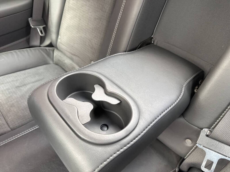 2008 Dodge Challenger SRT8