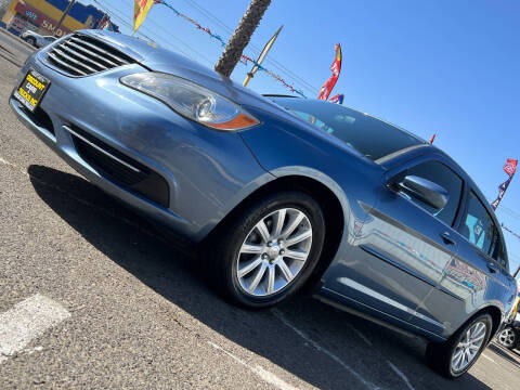 2011 Chrysler 200 Touring