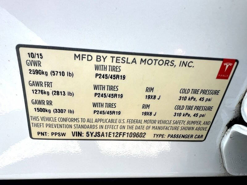 2015 Tesla Model S 85