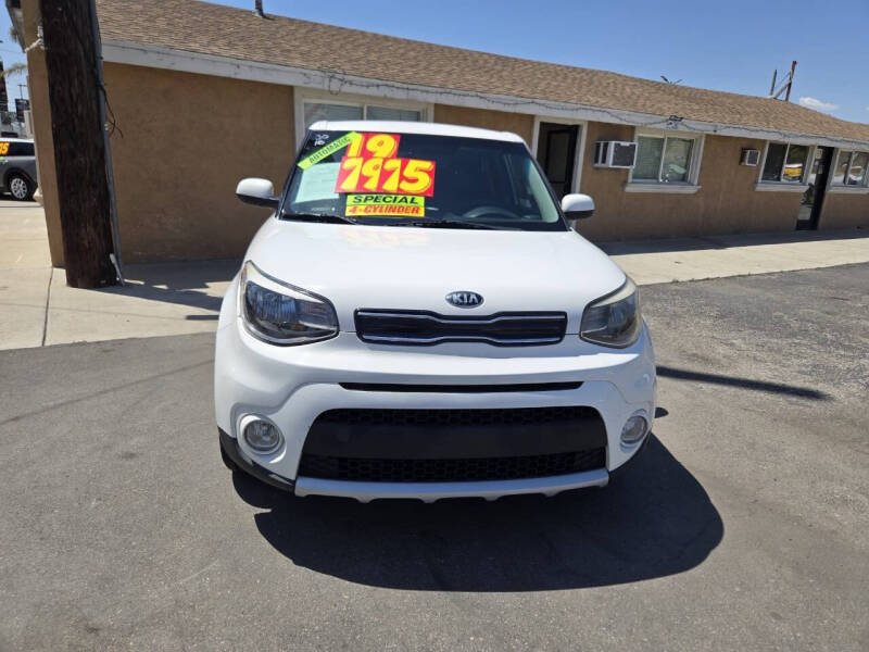2019 Kia Soul +