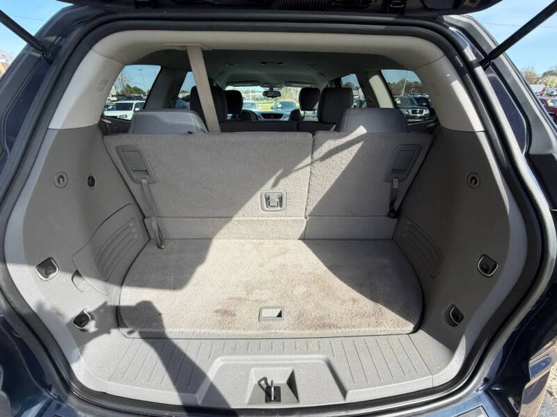 2017 Chevrolet Traverse LS