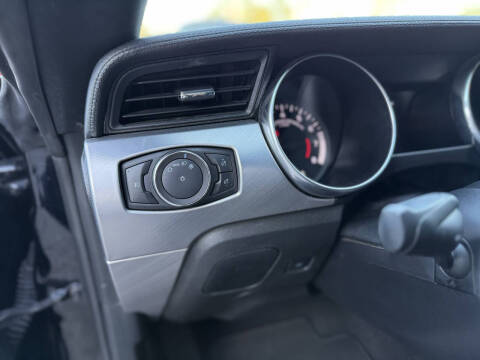 2020 Ford Mustang EcoBoost Premium